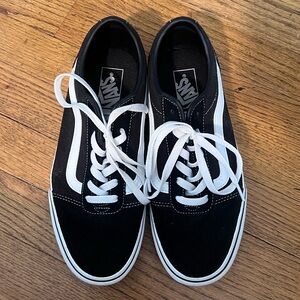 Vans Sneakers Women’s Size 9.5